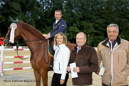 Award-winning horse and equestrian team.